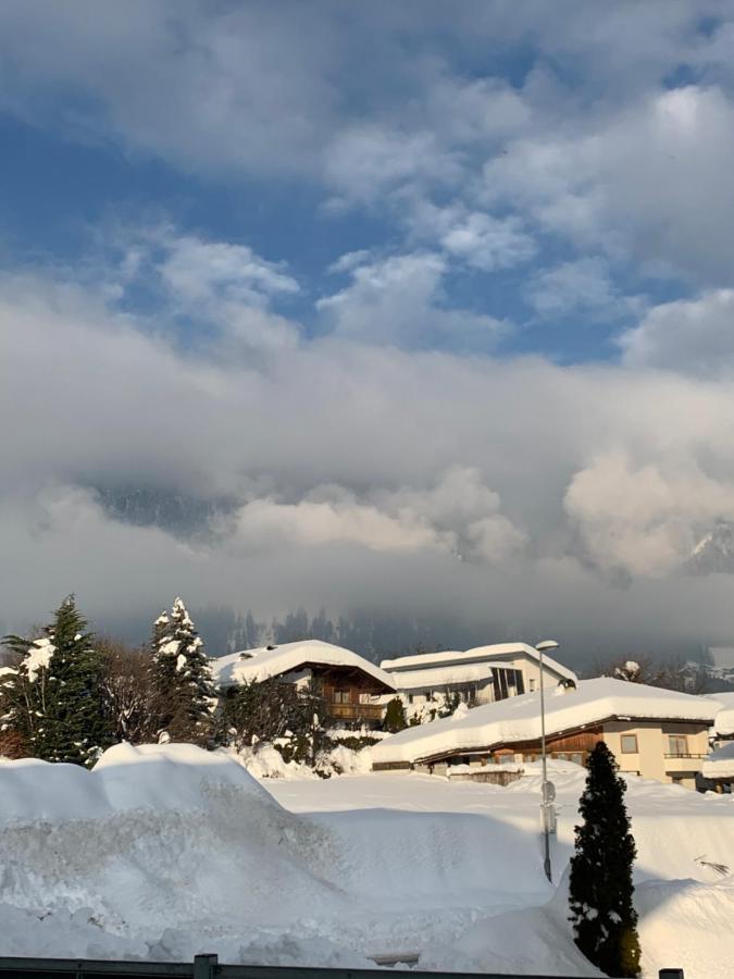 Haus Helga Apartment Lienz Bagian luar foto