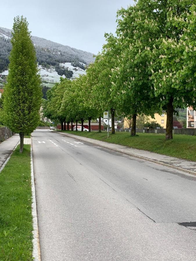 Haus Helga Apartment Lienz Bagian luar foto
